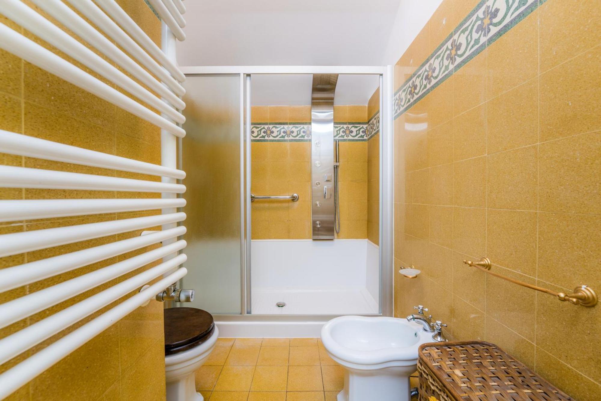 The British Corner, Cozy Loft With Garden 10 Min From Center Appartamento