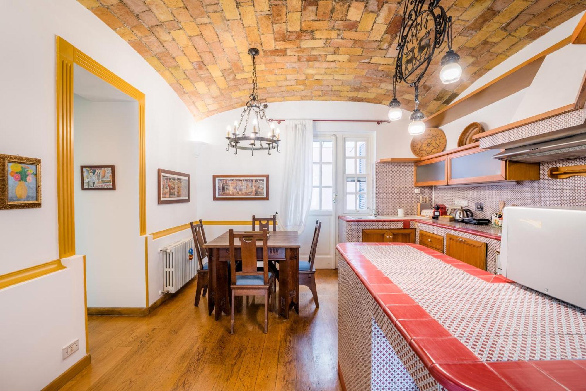 Appartamento The British Corner, Cozy Loft With Garden 10 Min From Center